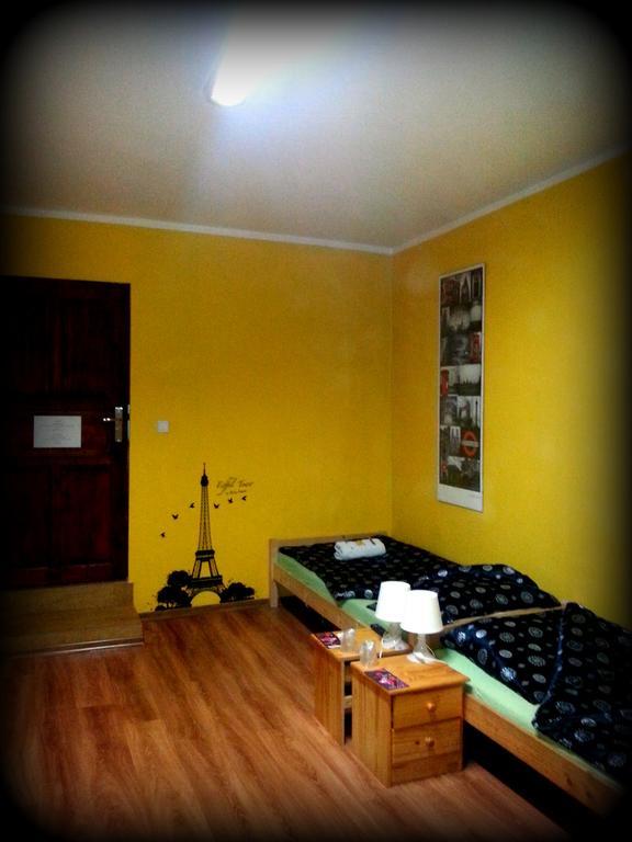 Hostel Puzzle