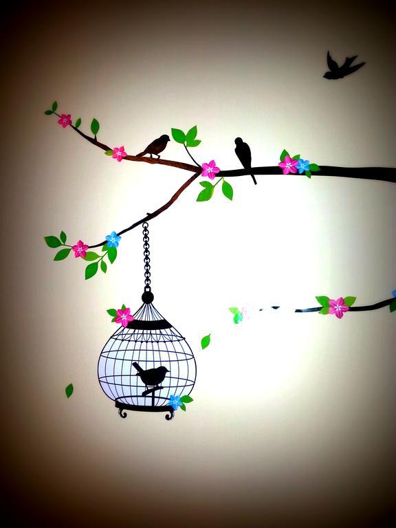 Hostel Puzzle *